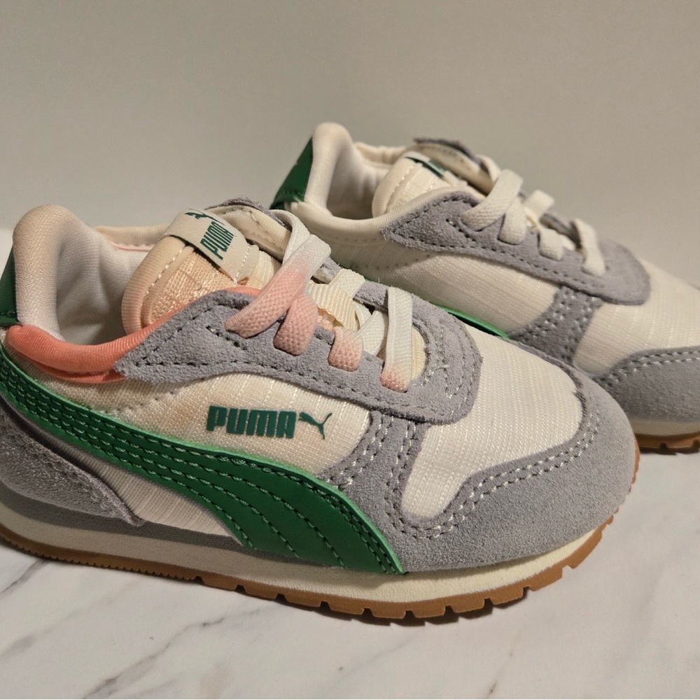 Puma Toddler Sneakers Size 4C Gray White & Green Retro Style | Fun  Play Shoes - Picture 3 of 11